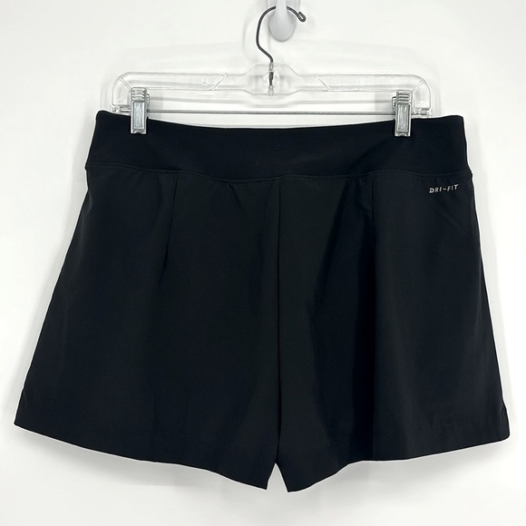 Nike Dri-Fit Advantage Pleated Golf Tennis Shorts Women Size Large in Black - Picture 10 of 11